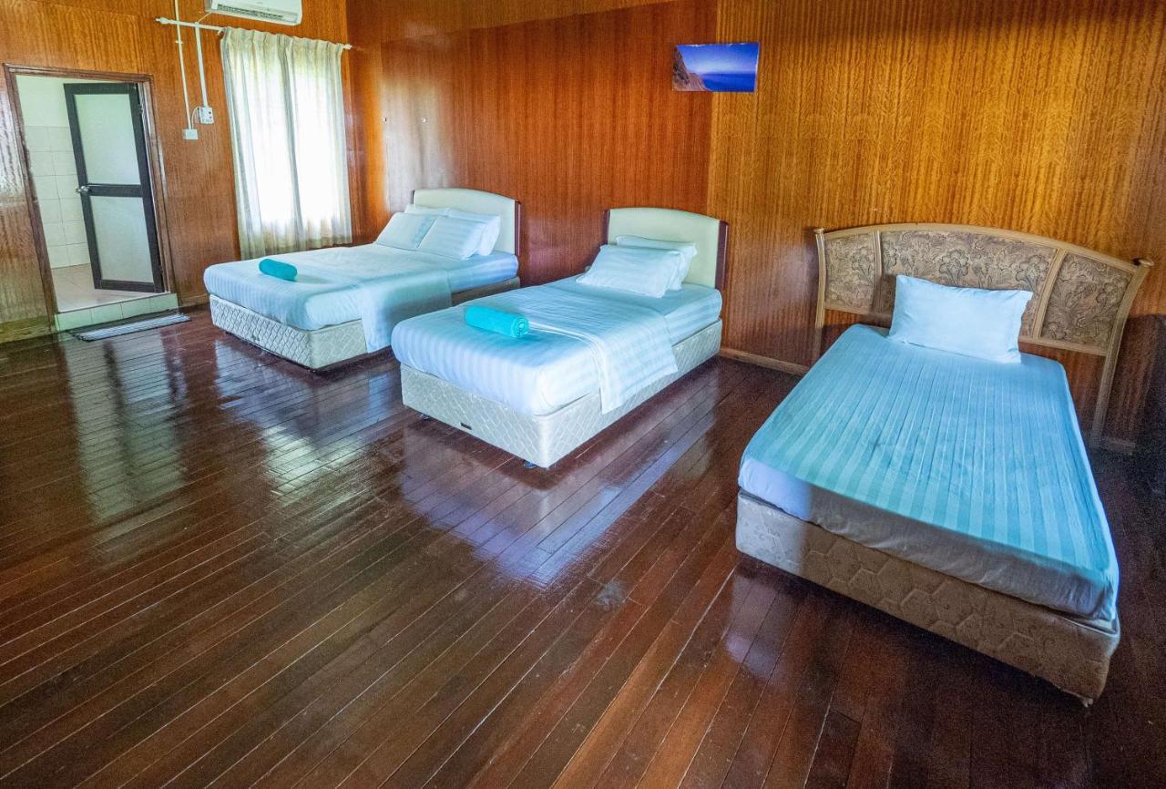 Benarat Lodge Mulu Eksteriør bilde
