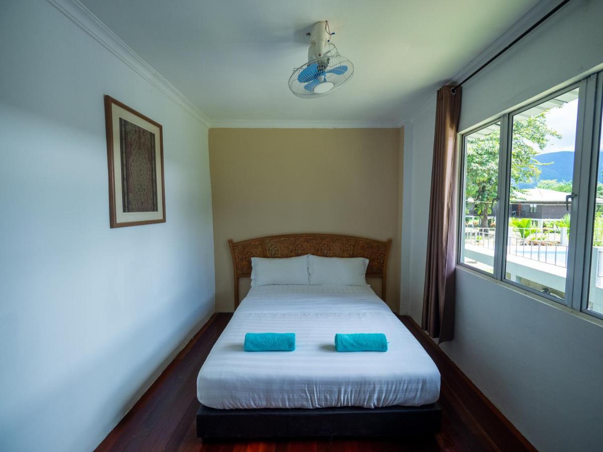 Benarat Lodge Mulu Eksteriør bilde